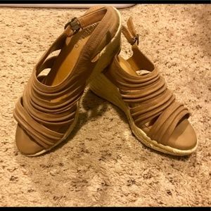 Michelle D, Size 7M, Tan Wedges
